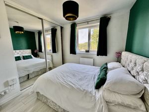 Photo 1- click for photo gallery